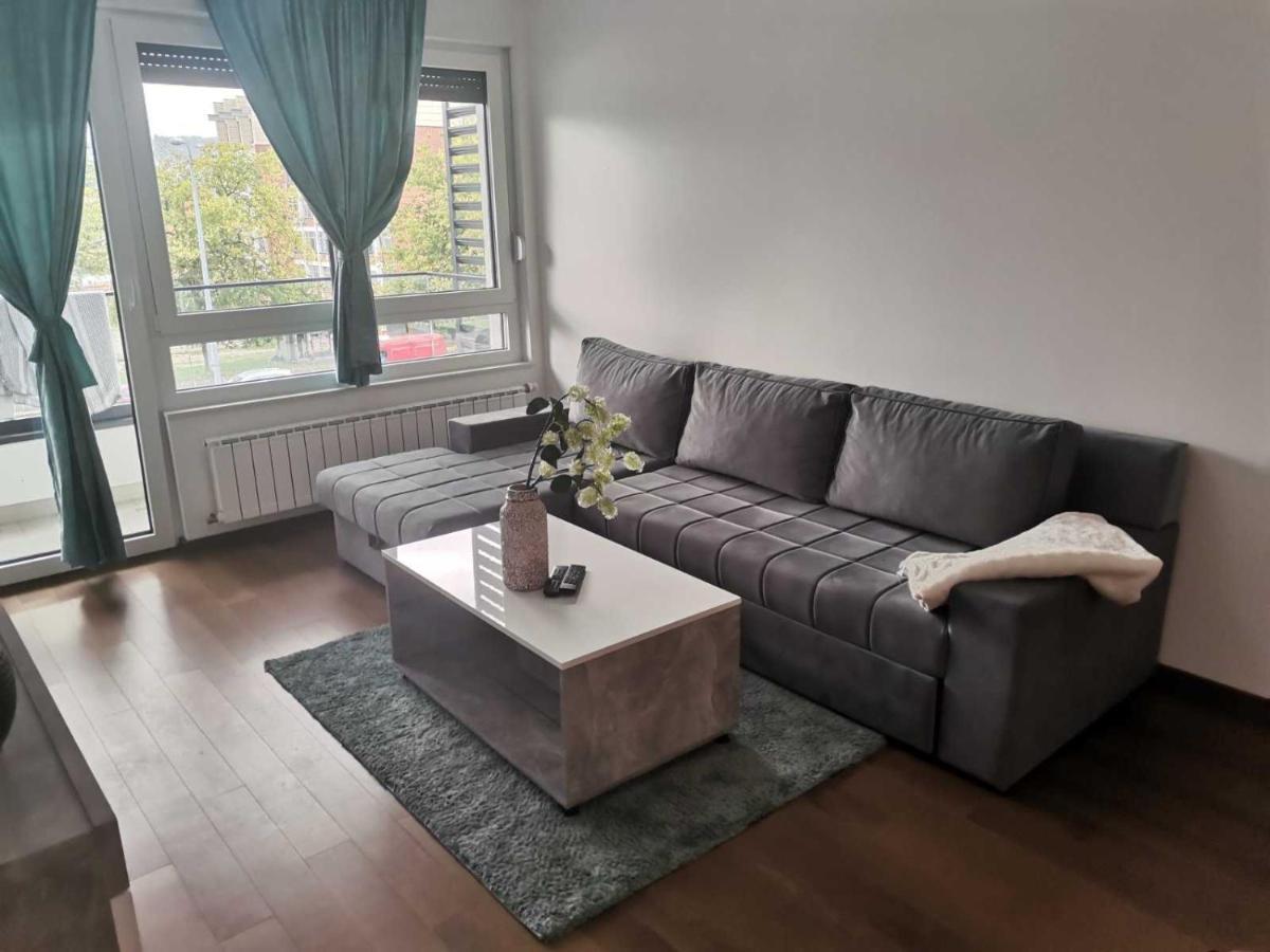 Square Apartment Banja Luka Bagian luar foto